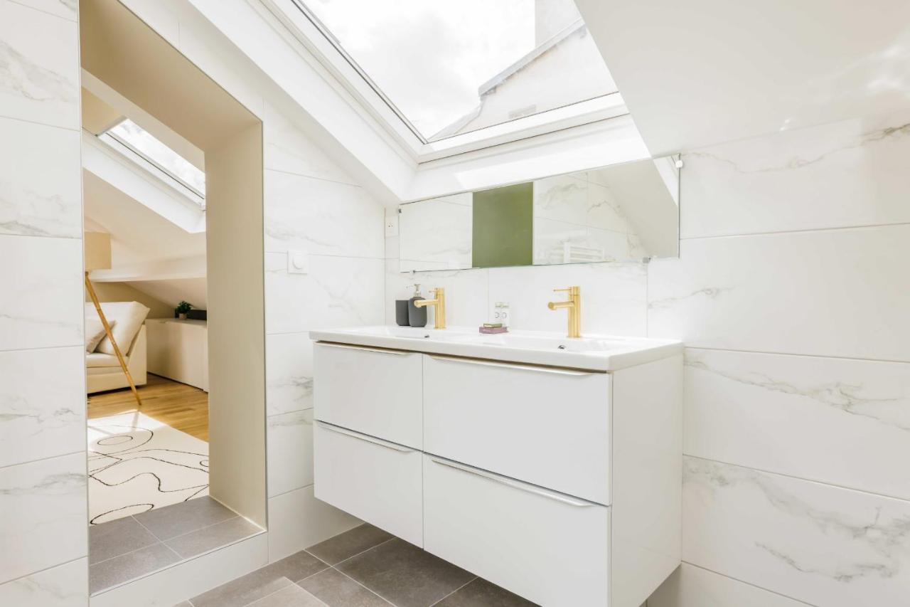 Charming Appart Duplex 7P2Br Le Marais Apartment Paris Exterior photo